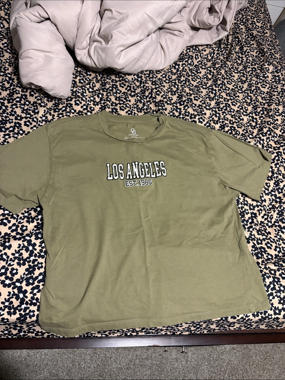 Los Angeles Graphic Crew Neck T-Shirt - Olive Green